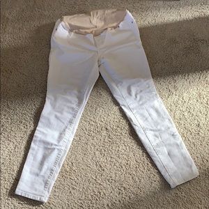 Old Navy Maternity Rockstar white jeans size 10